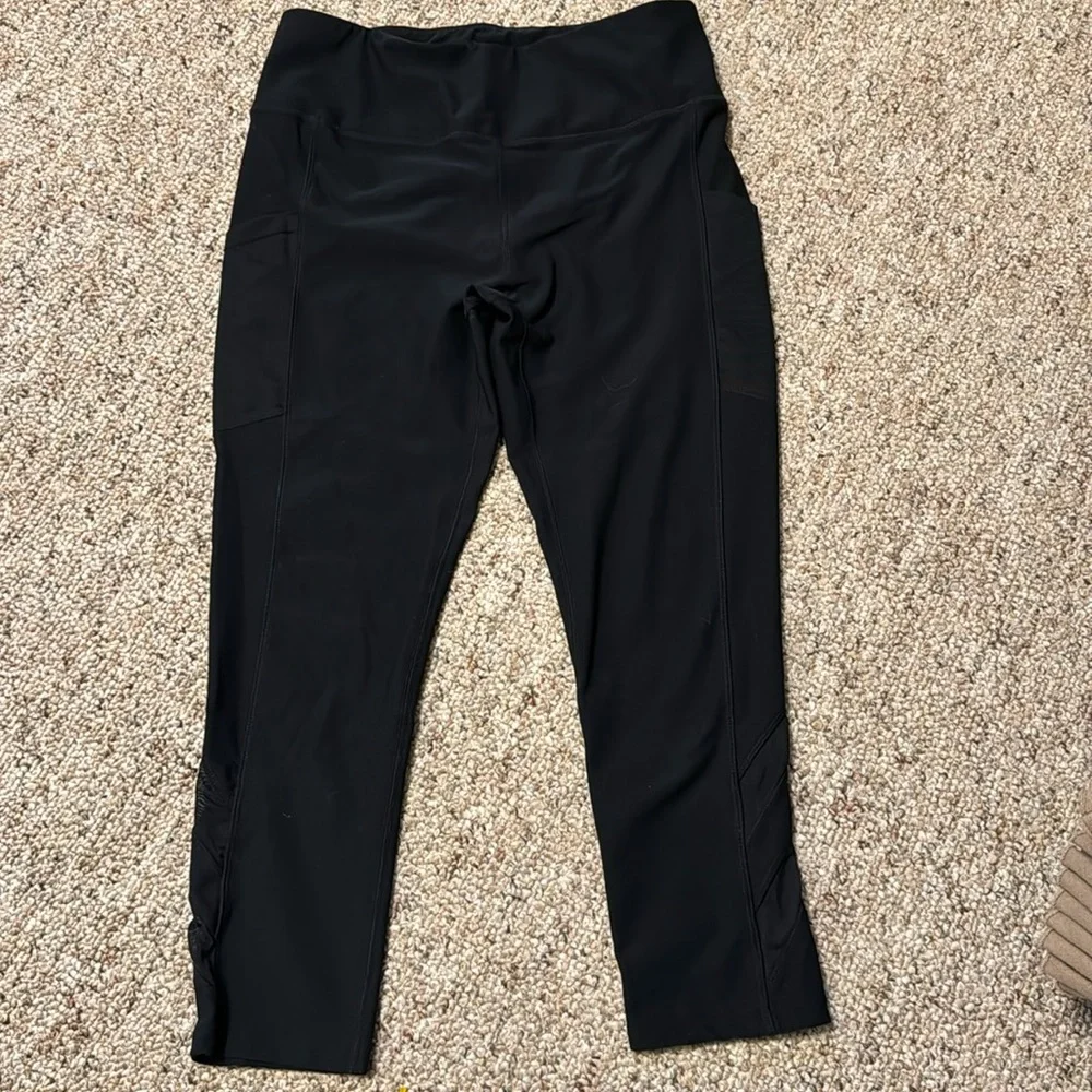 Mondetta Performance + Luxury cutout leggings - Picture 2 of 4